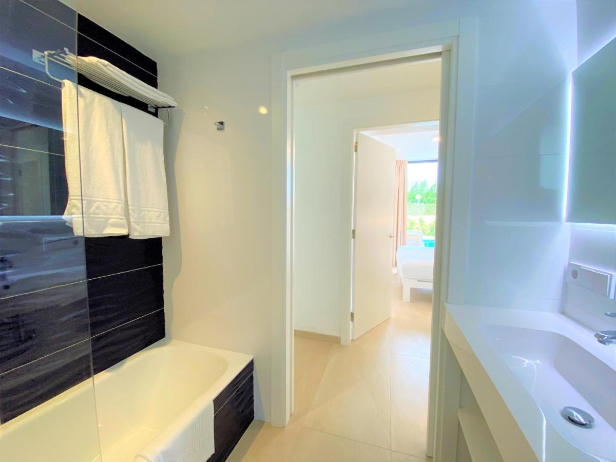 Villa Lucia Cala'N Blanes  Zewnętrze zdjęcie